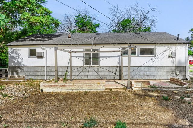 1522 Iroquois Road, Pueblo, CO 81001