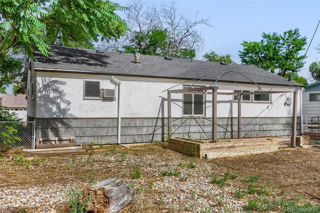 1522 Iroquois Road, Pueblo, CO 81001