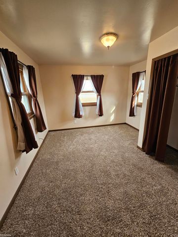 5882 King Road, East China, MI 48054