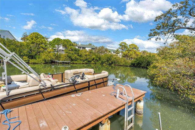 9948 INDIAN KEY TRAIL 17, Seminole, FL 33776