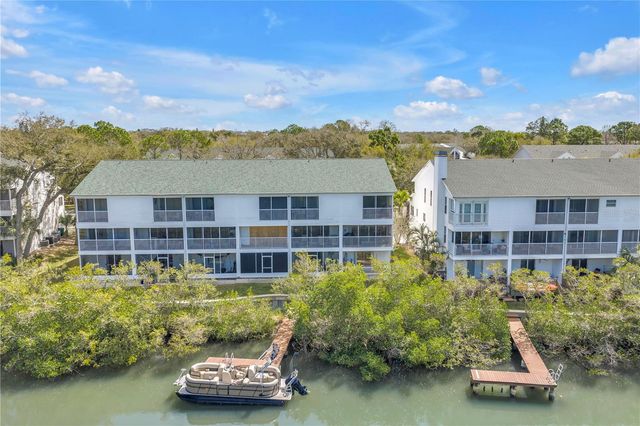 9948 INDIAN KEY TRAIL 17, Seminole, FL 33776