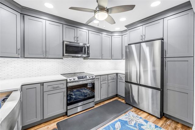 9948 INDIAN KEY TRAIL 17, Seminole, FL 33776