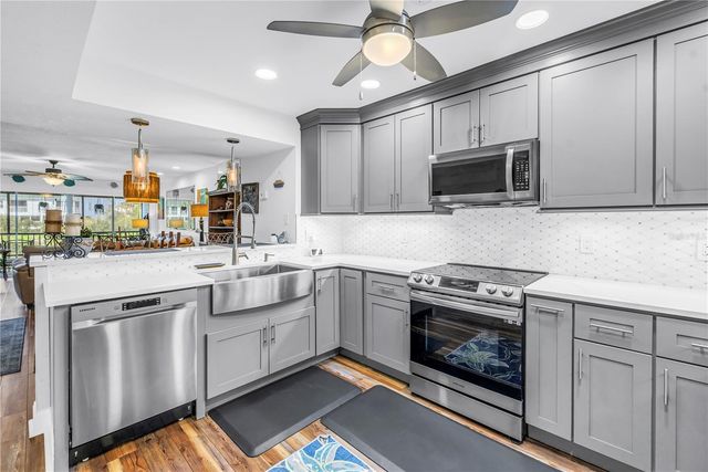 9948 INDIAN KEY TRAIL 17, Seminole, FL 33776