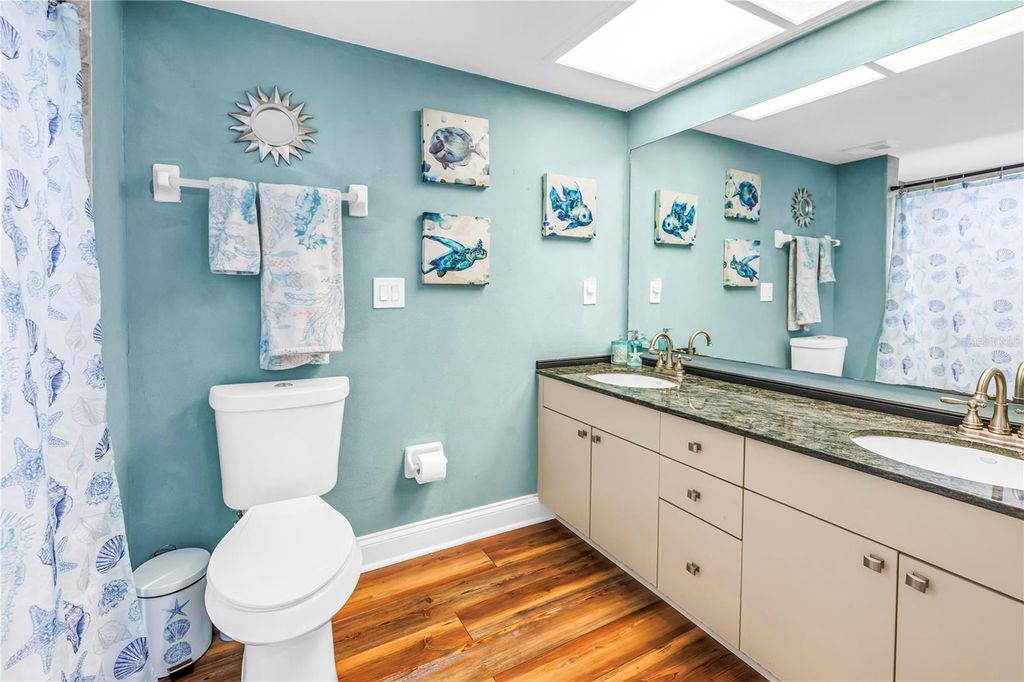 Image 34 of property listing at 9948 INDIAN KEY TRAIL 17, Seminole, FL 33776