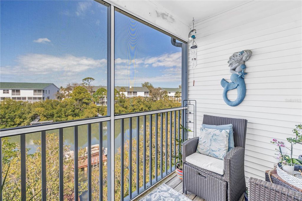 Image 37 of property listing at 9948 INDIAN KEY TRAIL 17, Seminole, FL 33776