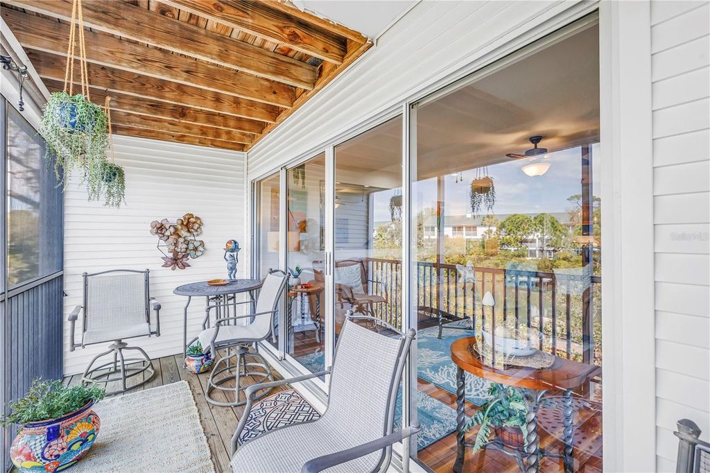 Image 42 of property listing at 9948 INDIAN KEY TRAIL 17, Seminole, FL 33776