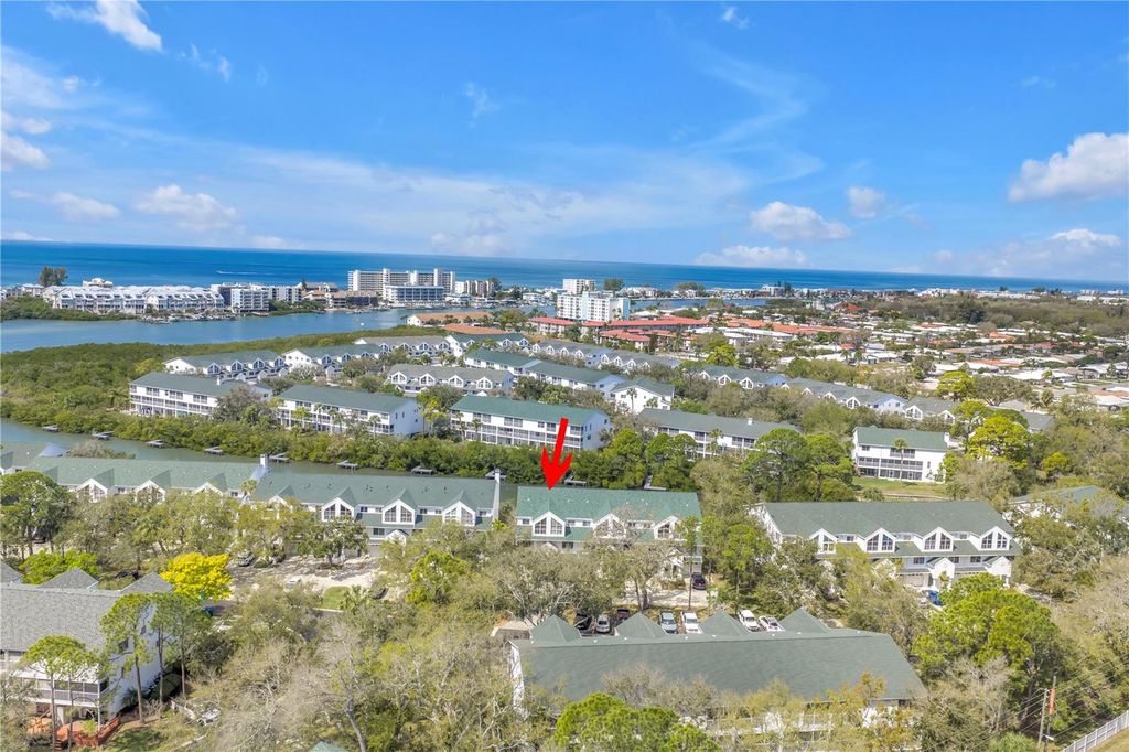 Image 68 of property listing at 9948 INDIAN KEY TRAIL 17, Seminole, FL 33776