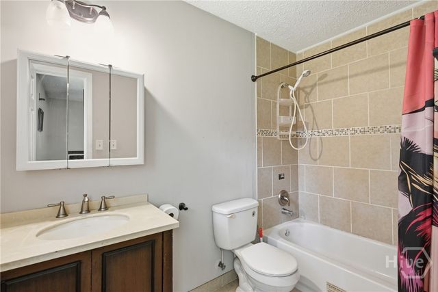 615 Madison Drive, Hinesville, GA 31313