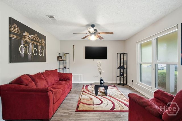 615 Madison Drive, Hinesville, GA 31313