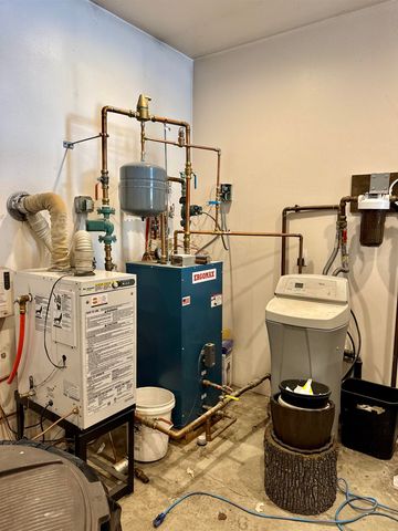 2481 SCHUTZEN STREET, North Pole, AK 99705