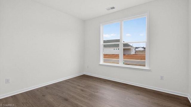 304 Sefton Drive, Jamestown, NC 27282