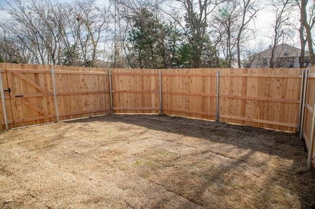 1910 Jasmine Drive, Lancaster, TX 75146
