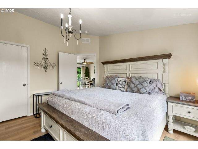 16130 S IVEL Rd, Beavercreek, OR 97004