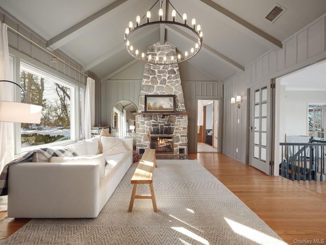 3483 Fenimore Avenue, Mohegan Lake, NY 10547