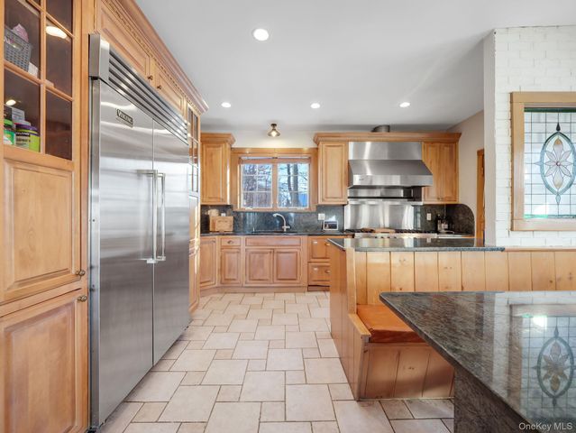 3483 Fenimore Avenue, Mohegan Lake, NY 10547