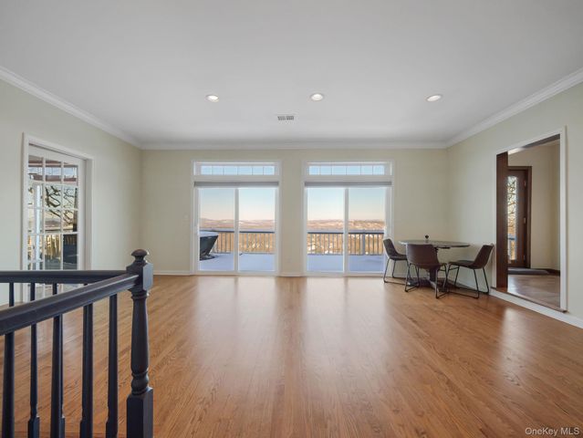 3483 Fenimore Avenue, Mohegan Lake, NY 10547