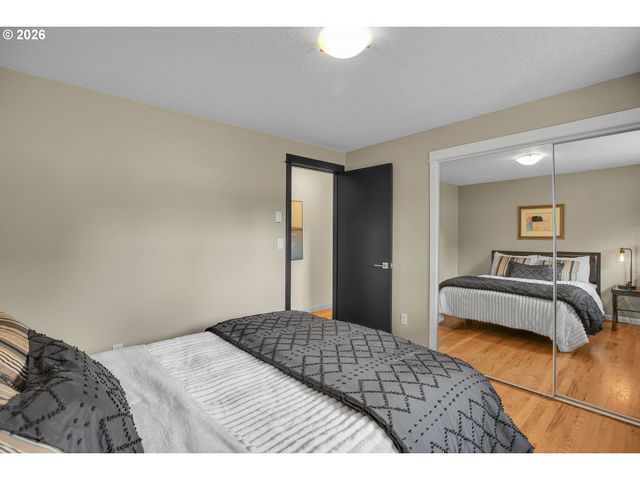 17014 Se WILEY Way, Milwaukie, OR 97267