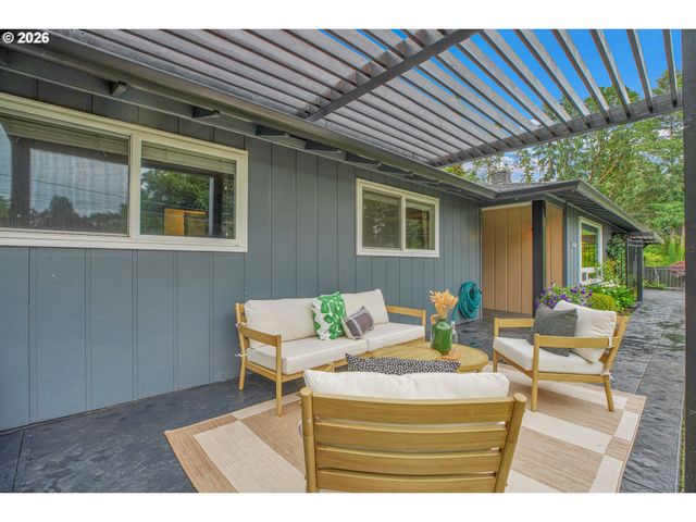 17014 Se WILEY Way, Milwaukie, OR 97267