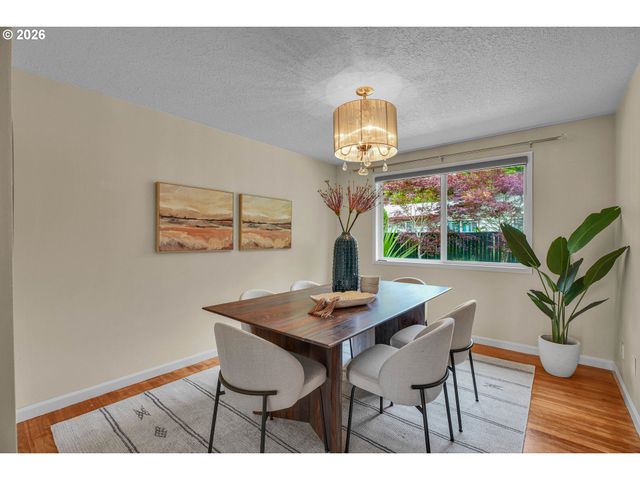 17014 Se WILEY Way, Milwaukie, OR 97267