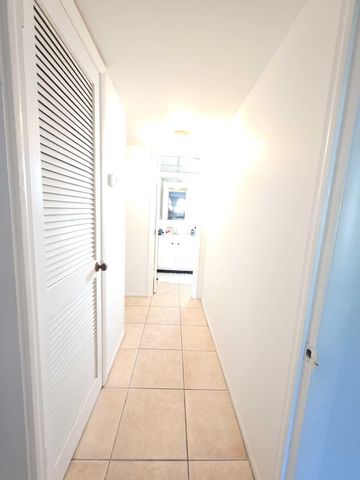 8400 Sunrise Lakes Boulevard 107, Sunrise, FL 33322