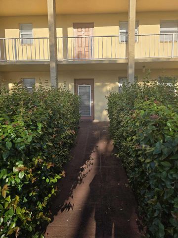 8400 Sunrise Lakes Boulevard 107, Sunrise, FL 33322