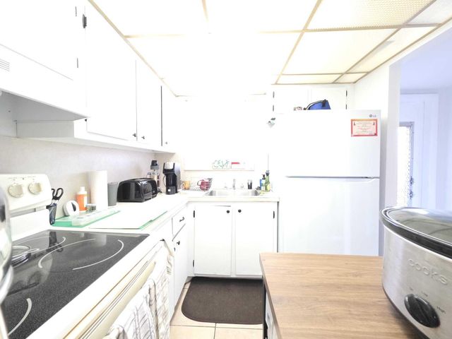 8400 Sunrise Lakes Boulevard 107, Sunrise, FL 33322