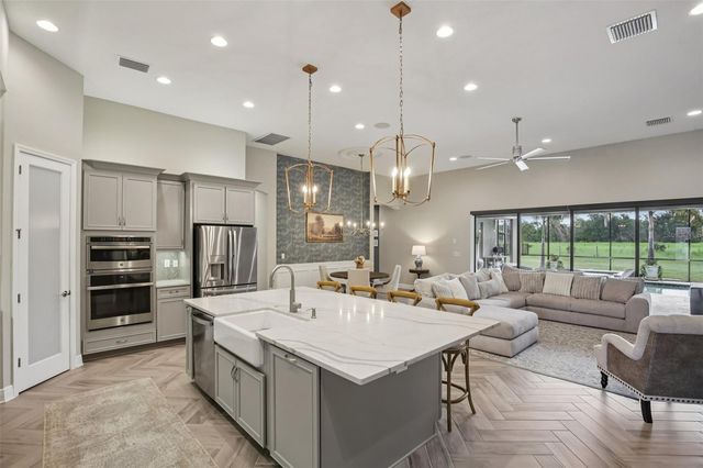 14235 SWISS BRIDGE DRIVE, Riverview, FL 33579
