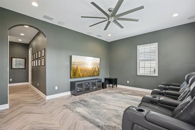 14235 SWISS BRIDGE DRIVE, Riverview, FL 33579
