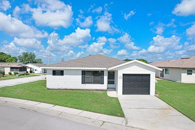 3250 PEBBLE BEND DRIVE, Lakeland, FL 33810