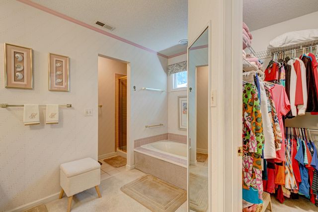 466 Country Club Dr., Pawleys Island, SC 29585