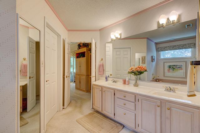 466 Country Club Dr., Pawleys Island, SC 29585