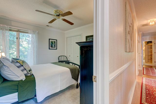466 Country Club Dr., Pawleys Island, SC 29585