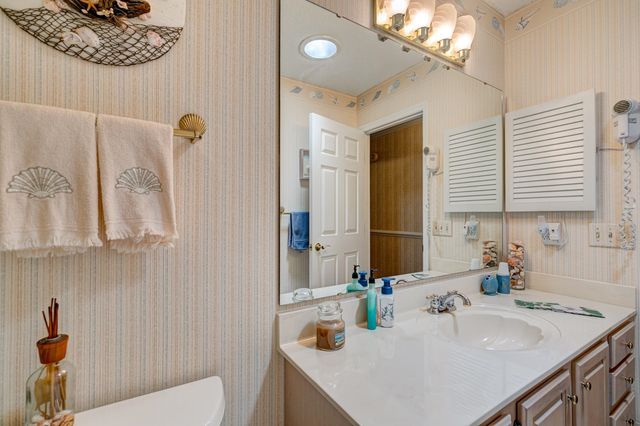 466 Country Club Dr., Pawleys Island, SC 29585