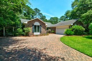 466 Country Club Dr., Pawleys Island, SC 29585