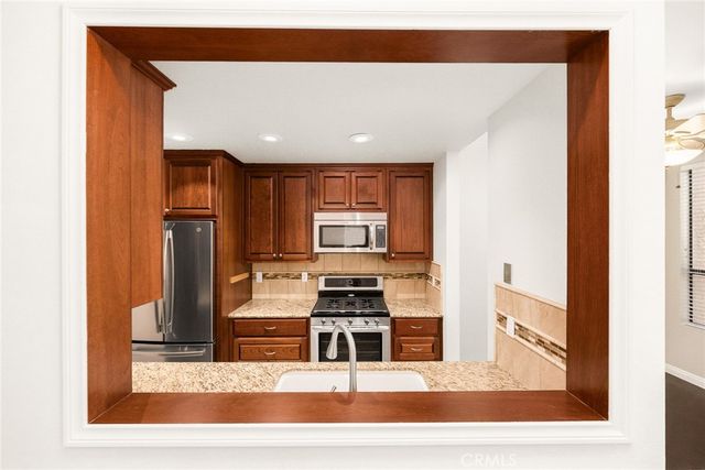 1206 Walnut Grove, Rosemead, CA 91770