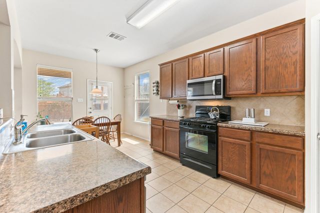 20029 Harrier Flight TRL, Pflugerville, TX 78660