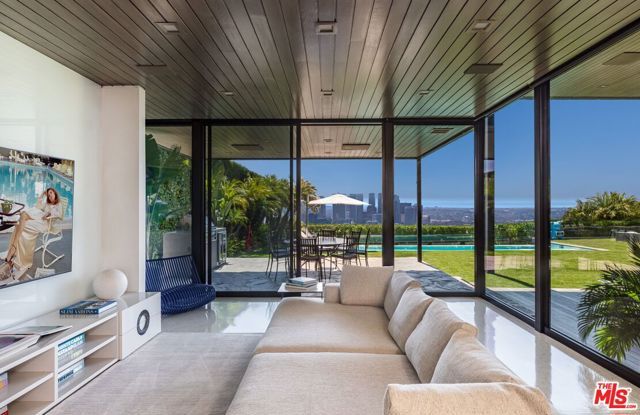 630 Clinton Place, Beverly Hills, CA 90210