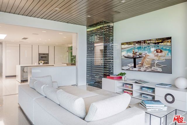 630 Clinton Place, Beverly Hills, CA 90210