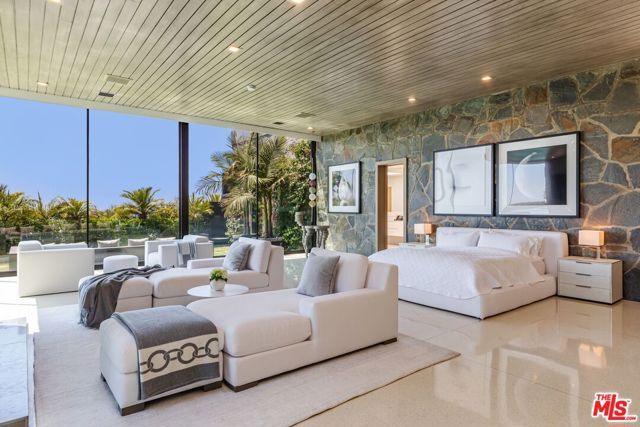 630 Clinton Place, Beverly Hills, CA 90210