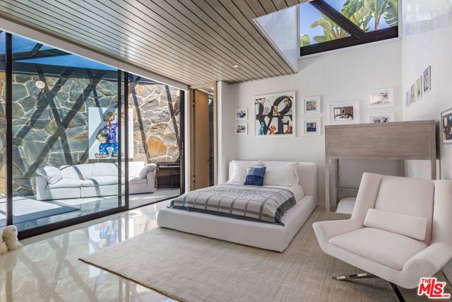 630 Clinton Place, Beverly Hills, CA 90210