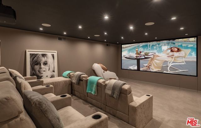 630 Clinton Place, Beverly Hills, CA 90210