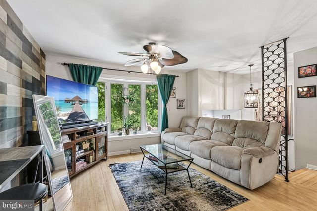 207 NAVAJO TRL, Browns Mills, NJ 08015