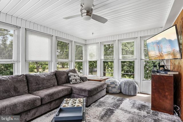 207 NAVAJO TRL, Browns Mills, NJ 08015