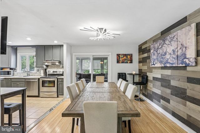 207 NAVAJO TRL, Browns Mills, NJ 08015