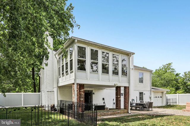 207 NAVAJO TRL, Browns Mills, NJ 08015