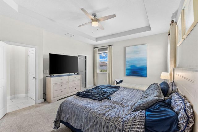 7434 35TH LANE E, Sarasota, FL 34243