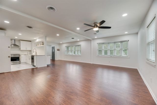 1322 Bluebird Lane, Garland, TX 75042