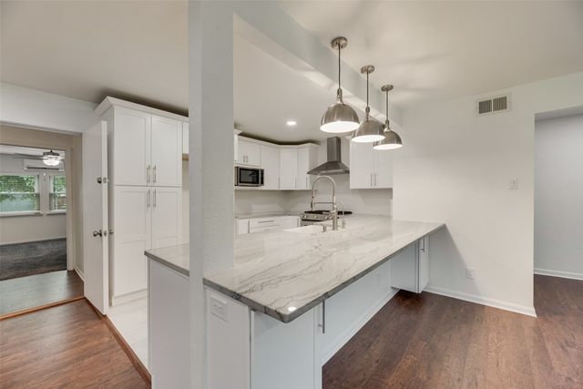 1322 Bluebird Lane, Garland, TX 75042