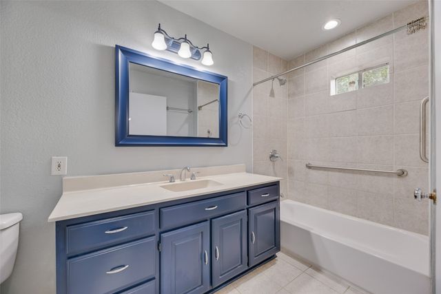 1322 Bluebird Lane, Garland, TX 75042