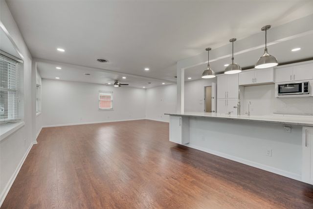 1322 Bluebird Lane, Garland, TX 75042